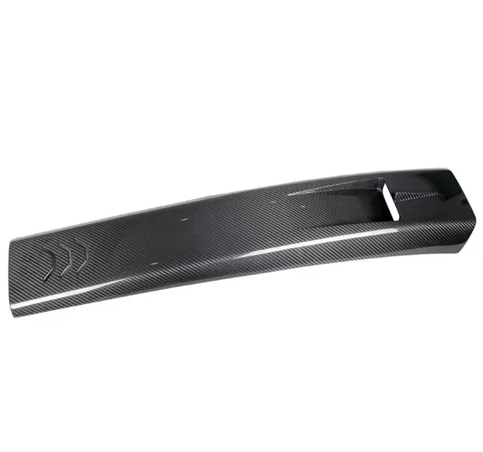 Maserati MC20 – Carbon Fiber Roof Scoop