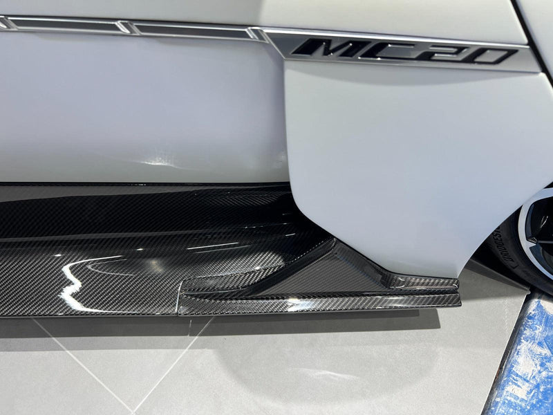 Maserati MC20 – Carbon Fiber Side Skirt Extensions