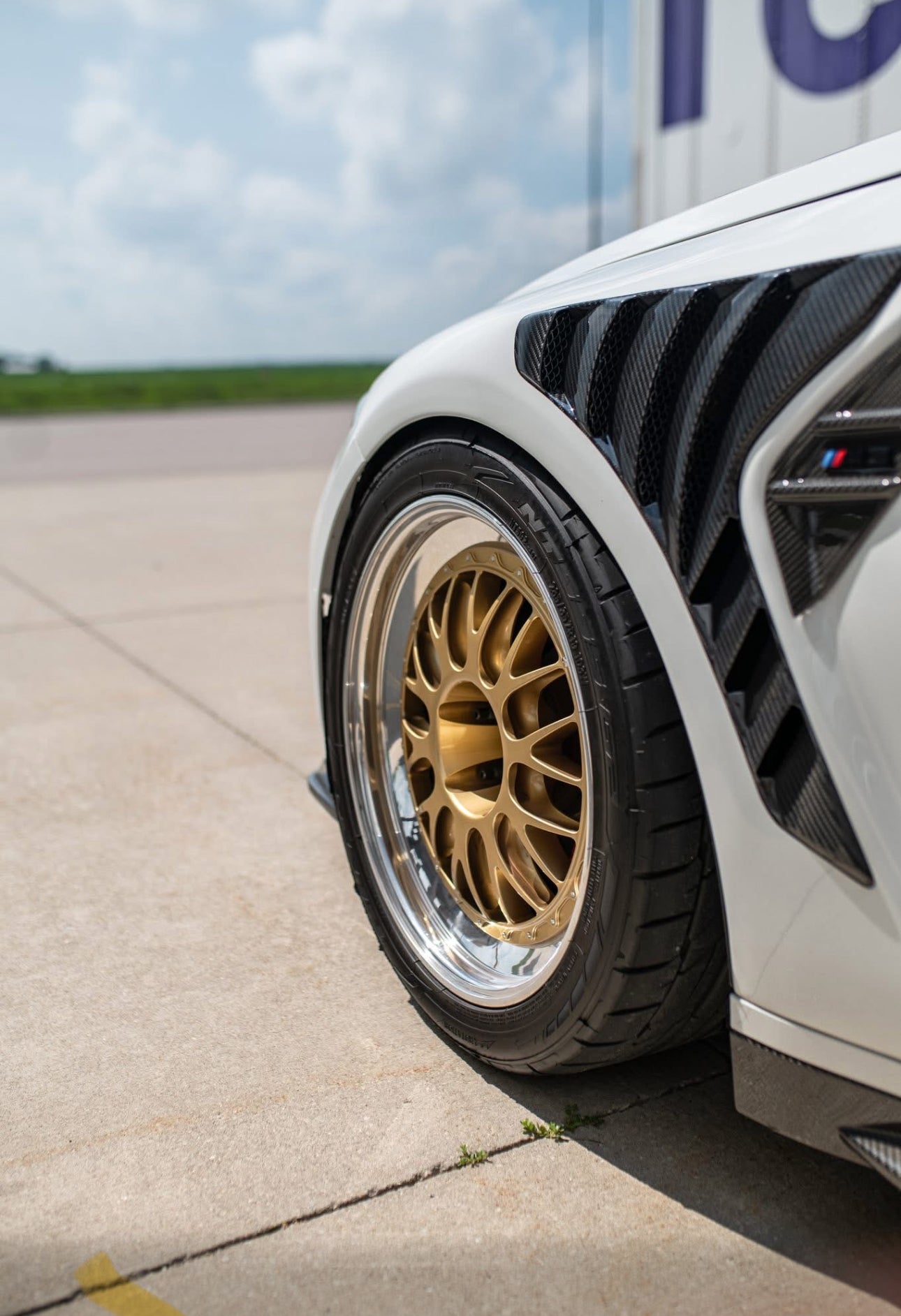 BMW G80 M3 / G82 G83 M4 - Carbon Fiber Vented Front Fenders V2