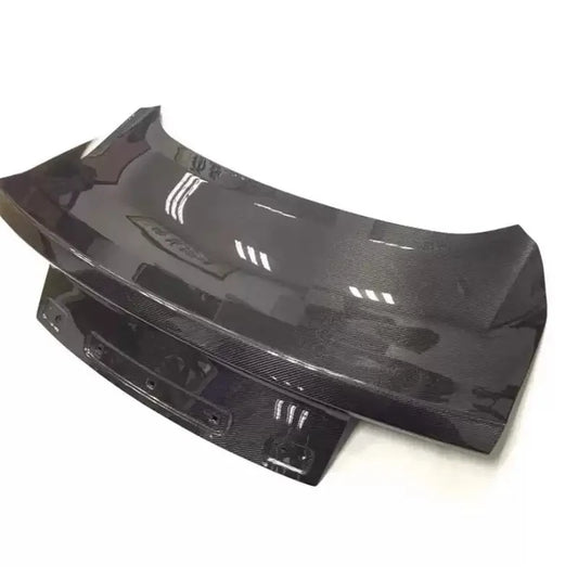 Ford Mustang S550 – Carbon Fiber Rear Trunk Lid