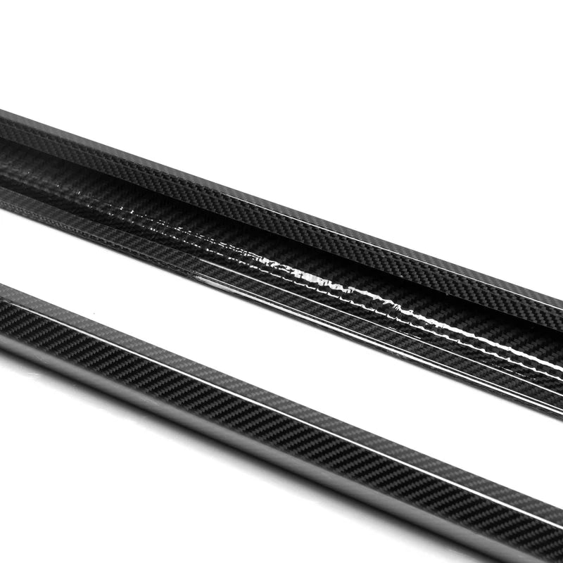 BMW G90 M5 - MP Style Carbon Fiber Side Skirt