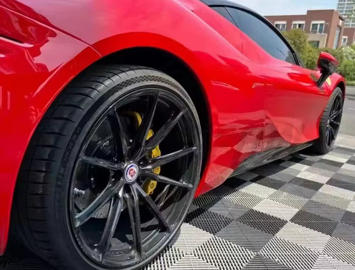 Ferrari SF90 - Carbon Fiber Side Skirts