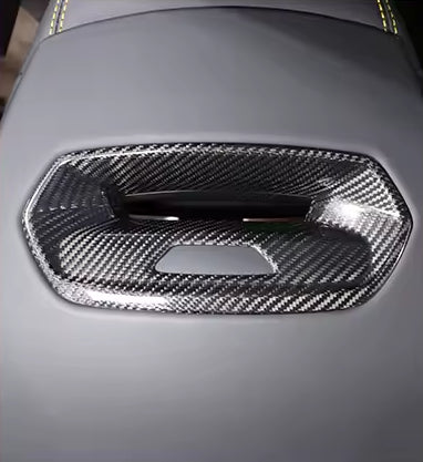 Lamborghini Urus – Carbon Fiber Headrest Seat Trim