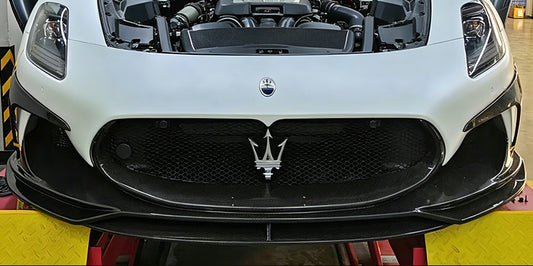 Maserati MC20 - Prepreg Dry Carbon Fiber Front Lip Spoiler