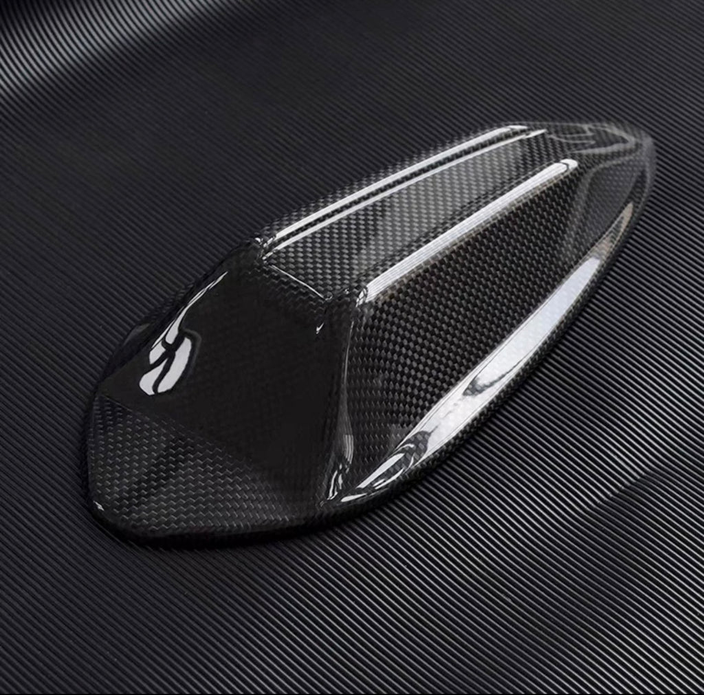 BMW G20/G22/G28/G87 Carbon Fiber Antenna Cover