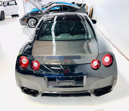 Nissan GTR R35 - OEM Style Carbon Fiber Rear Trunk