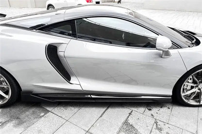 McLaren GT – Carbon Fiber Side Skirt Extensions