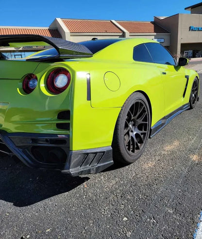 Nissan GT-R R35 - TS Style Full Carbon Fiber Body Kit