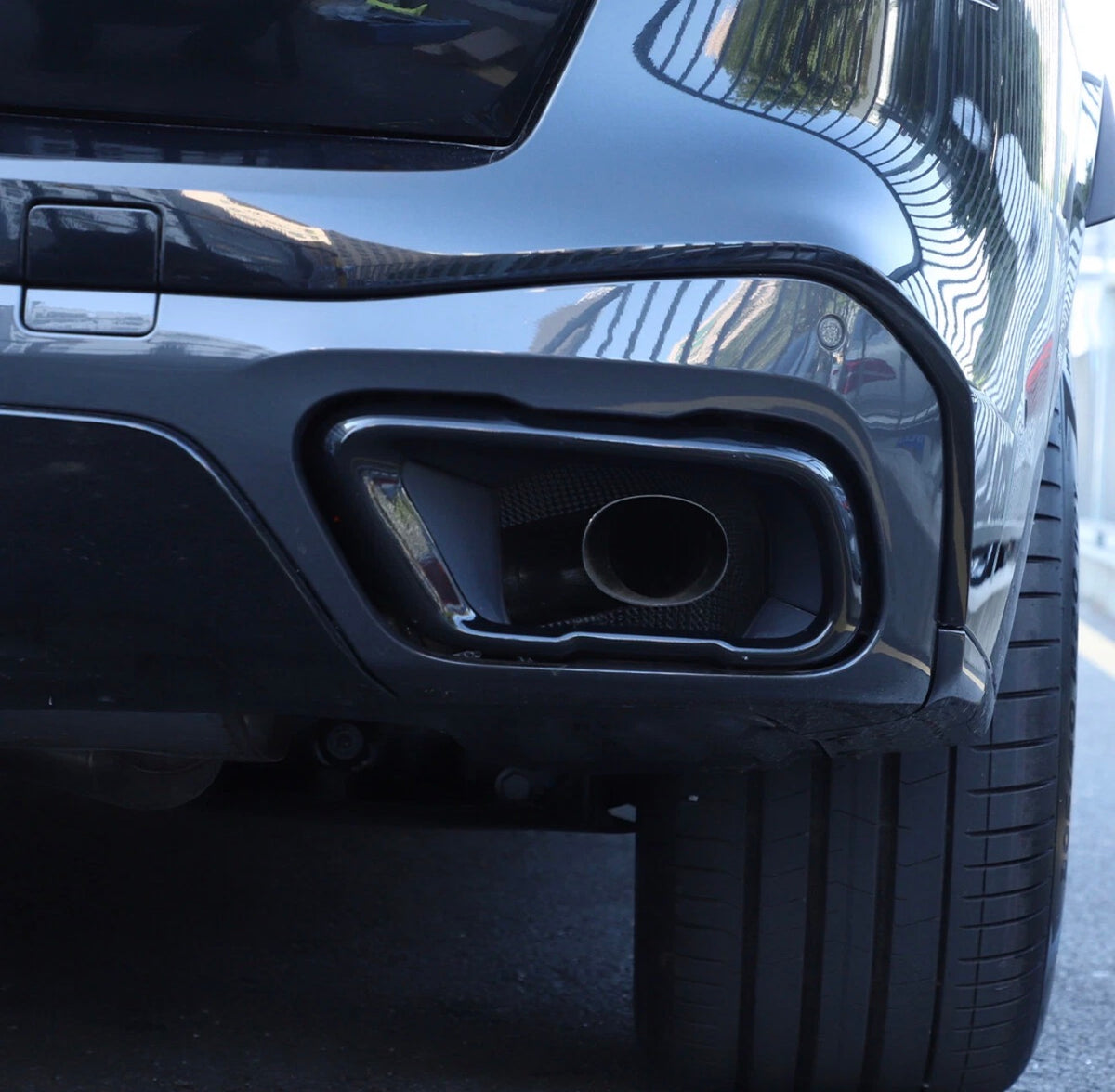 BMW X5 G05 – Black Steel Exhaust Tip Cover Trim