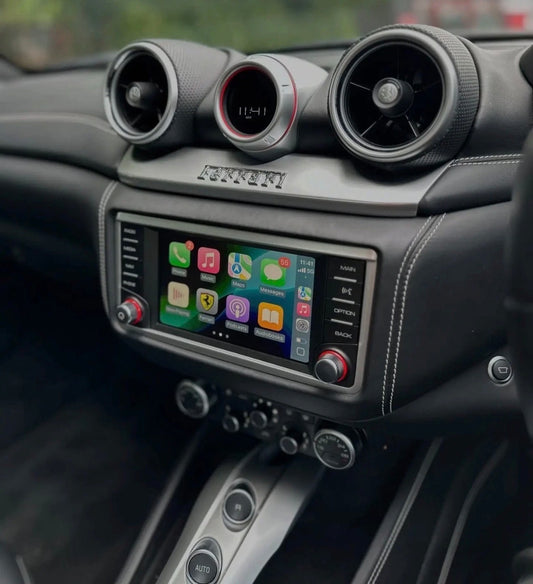 Ferrari California – Wireless Apple CarPlay & Android Auto Module
