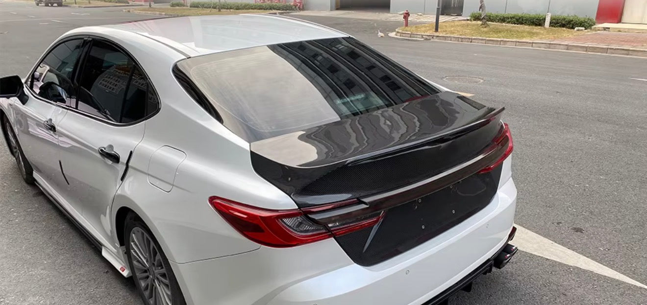 Toyota Camry 2025+ XV80 – Carbon Fiber Duckbill Trunk Spoiler