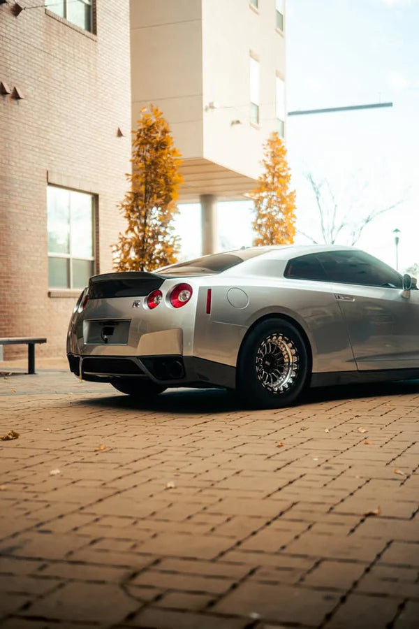 Nissan GTR - Carbon Fiber Duckbill Trunk
