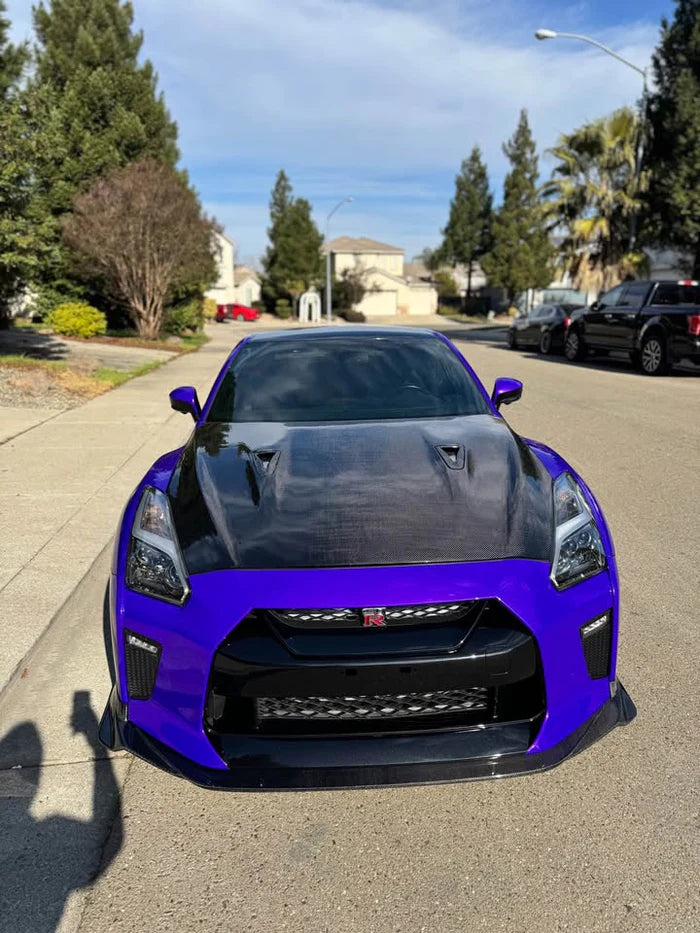 Nissan R35 GTR - OEM Style Gloss Carbon Fiber Hood