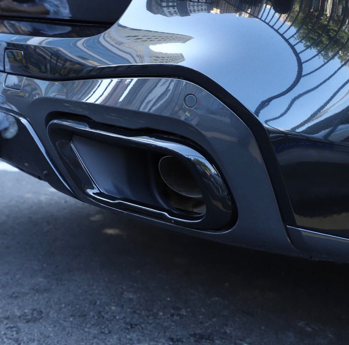 BMW X5 G05 – Black Steel Exhaust Tip Cover Trim