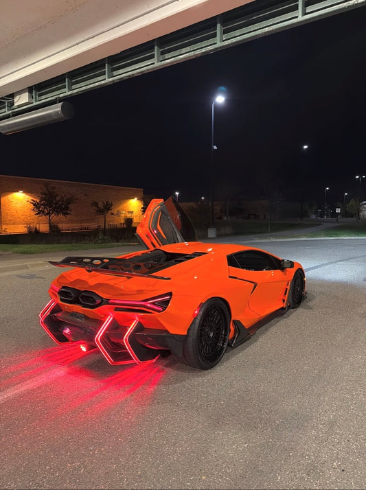 Lamborghini Revuelto – DK Style Carbon Fiber LED Rear Bumper Diffuser Canards