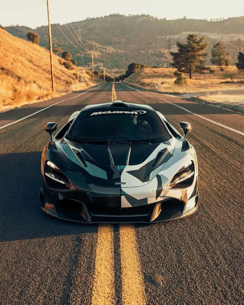 McLaren 720S / 750S / 765LT - Novi Style Carbon Fiber Roof Scoop