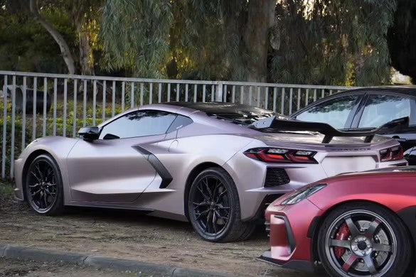 Corvette C8 Base/Z51 – Carbon Fiber Z06 Style Rear Wing