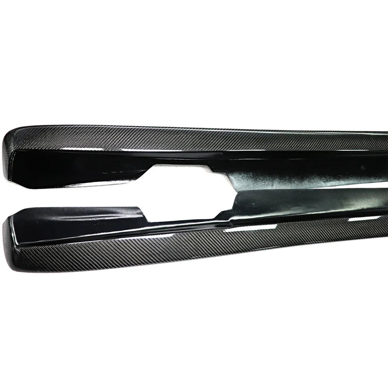 Chevrolet Corvette C6 – Carbon Fiber Side Skirts