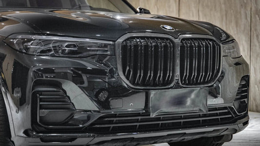 BMW X7 G07 (2019–2026) - Carbon Fiber Front Grille