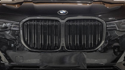 BMW X7 G07 (2019–2026) - Carbon Fiber Front Grille