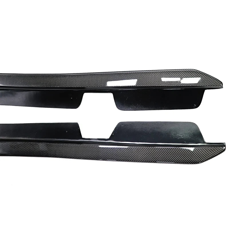 Chevrolet Corvette C6 – Carbon Fiber Side Skirts