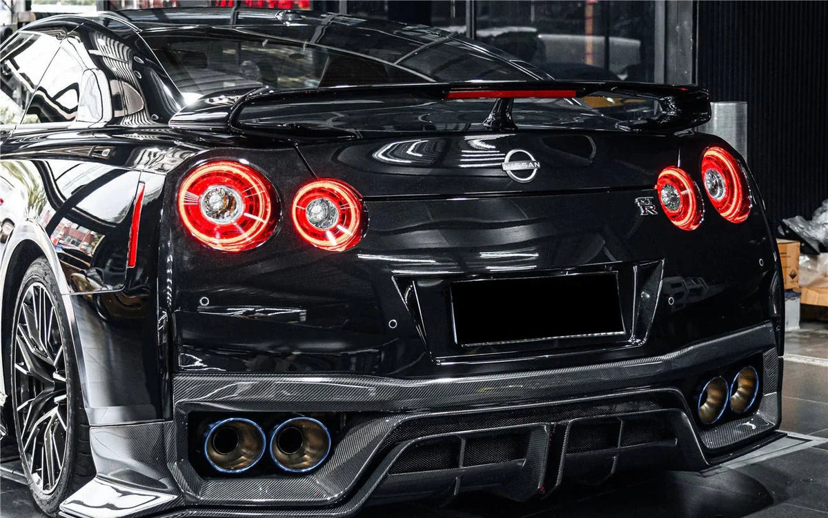 Nissan GT-R R35 - BS Style Carbon Fiber Rear Diffuser with LED Light