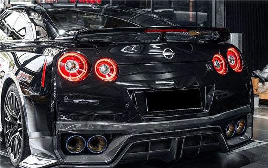 Nissan GT-R R35 - BS Style Carbon Fiber Rear Diffuser with LED Light