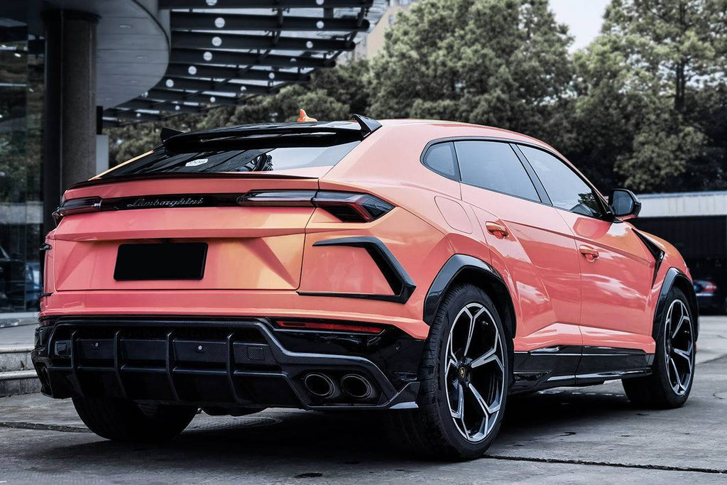 Lamborghini Urus – Carbon Fiber Roof Spoiler