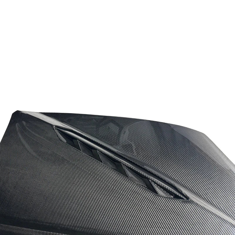 Lamborghini Urus - Performante Style Dry Carbon Fiber Hood