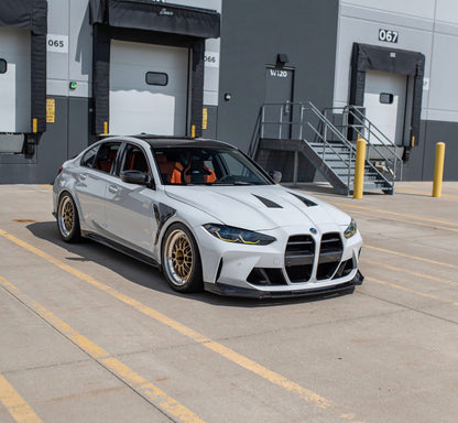 BMW G80 M3 / G82 G83 M4 - Carbon Fiber Vented Front Fenders V2