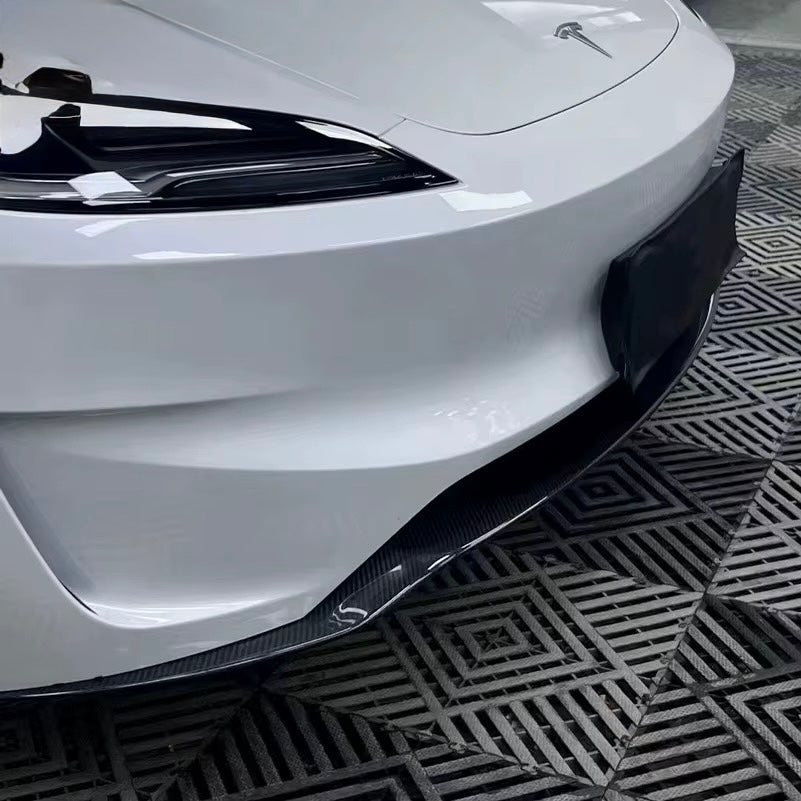 Tesla Model 3 Highland – Carbon Fiber Front Lip Splitter