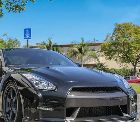 Nissan R35 GTR - Carbon Fiber Front Bumper Nose Grille Cover