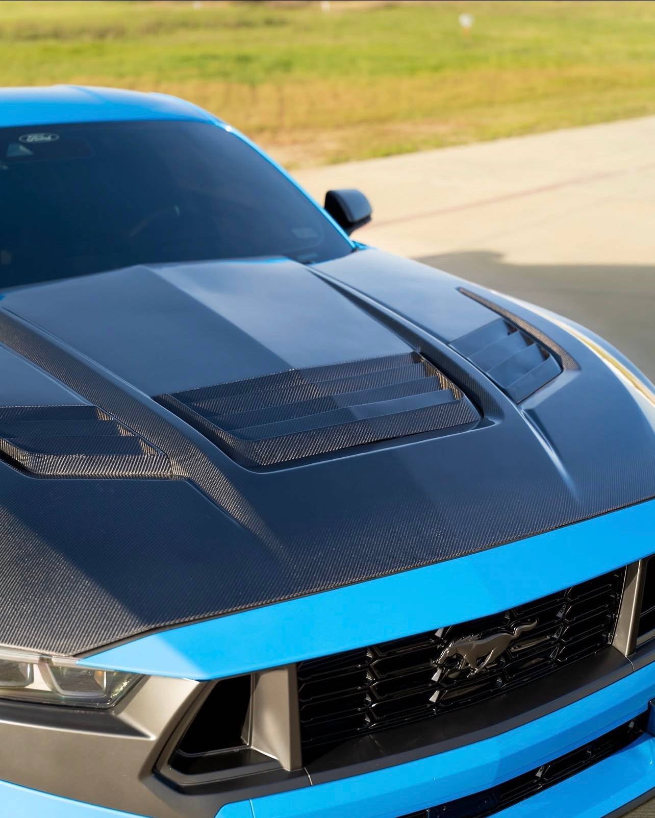 Ford Mustang S650 (2024+) - Shelby Style Real Carbon Fiber Hood