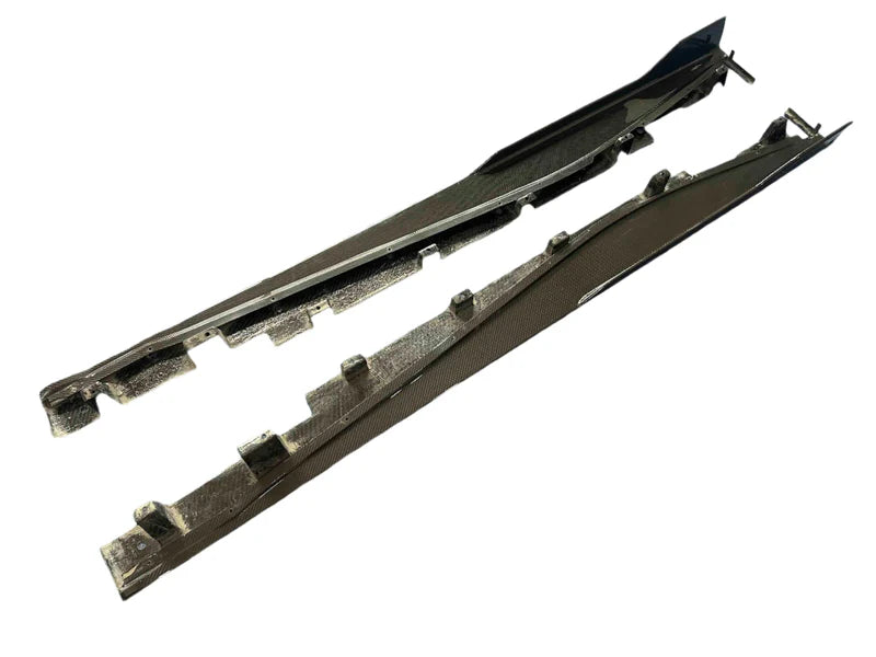 Lexus LC500 / LC500h – Carbon Fiber Side Skirt