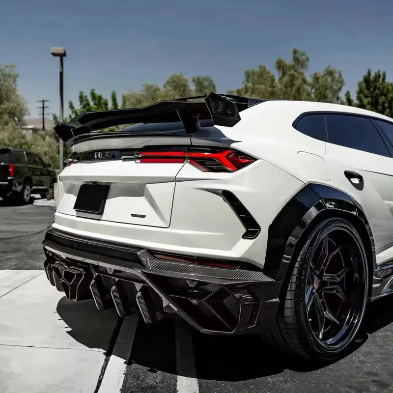 Lamborghini Urus – MSY Style Carbon Fiber Wing