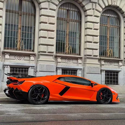 Lamborghini Revuelto – DK Style Carbon Fiber Rear Engine Plate & Wing