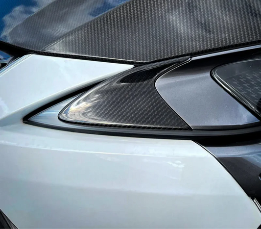 Lexus LC500 – Carbon Fiber Headlight Inner Panel Trim