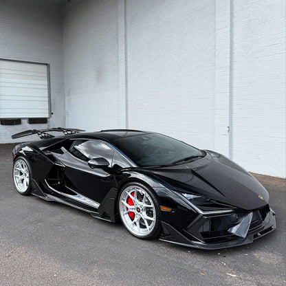 Lamborghini Revuelto – DK Style Carbon Fiber Side Skirts