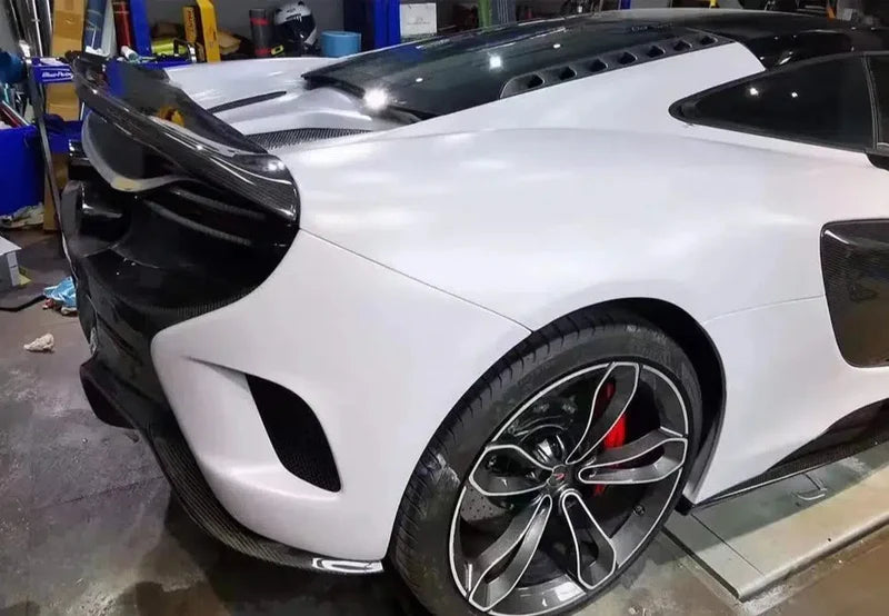 McLaren MP4-12C / 650S - 675LT Style Carbon Fiber Conversion Body Kit