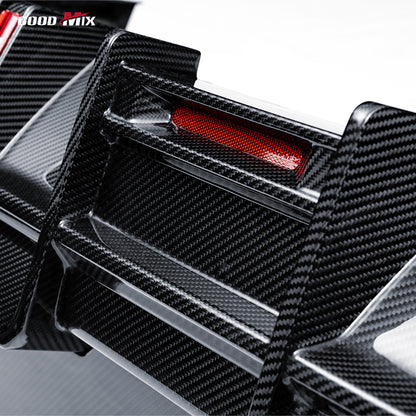 BMW XM G09 (2023–Present) - LD Style Dry Carbon Fiber Rear Diffuser