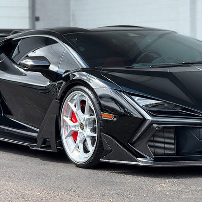 Lamborghini Revuelto – DK Style Carbon Fiber Front Lip