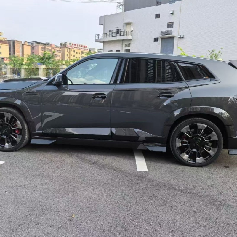 BMW XM G09 (2023–Present) - LD Style Prepreg Carbon Fiber Fender Flares & Wheel Arches