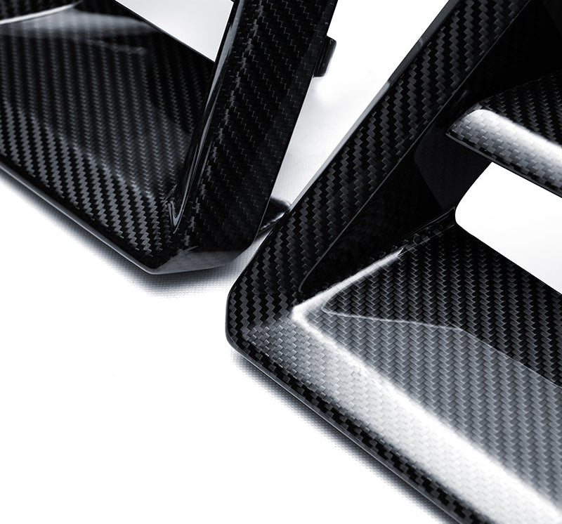 BMW XM G09 (2023–Present) - LD Style Carbon Fiber Front Bumper Air Vent Trim