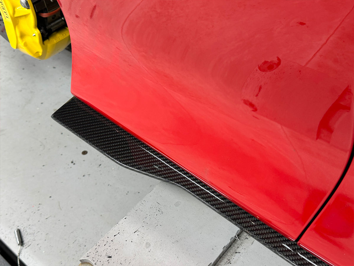 Ferrari Portofino M – M-Style Carbon Fiber Side Skirts / Side Panels