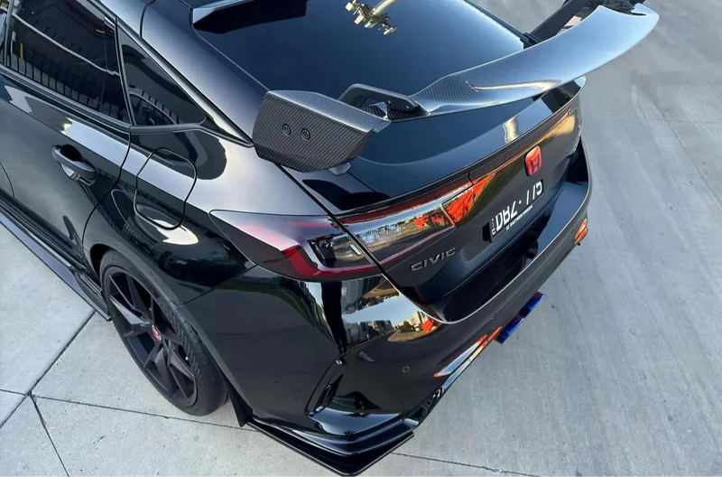 Honda Civic FL5 Type R – Prepreg Carbon Fiber AD-Style Rear Wing