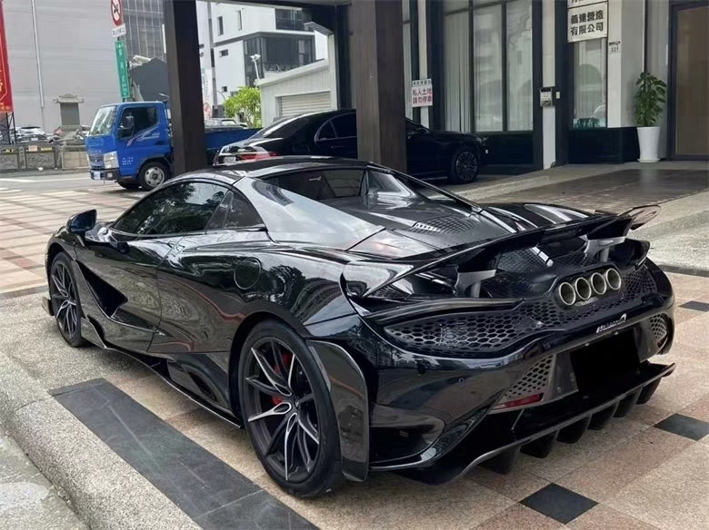 McLaren 720S Coupe - 765LT Style Carbon Fiber Rear Engine Cover Panel