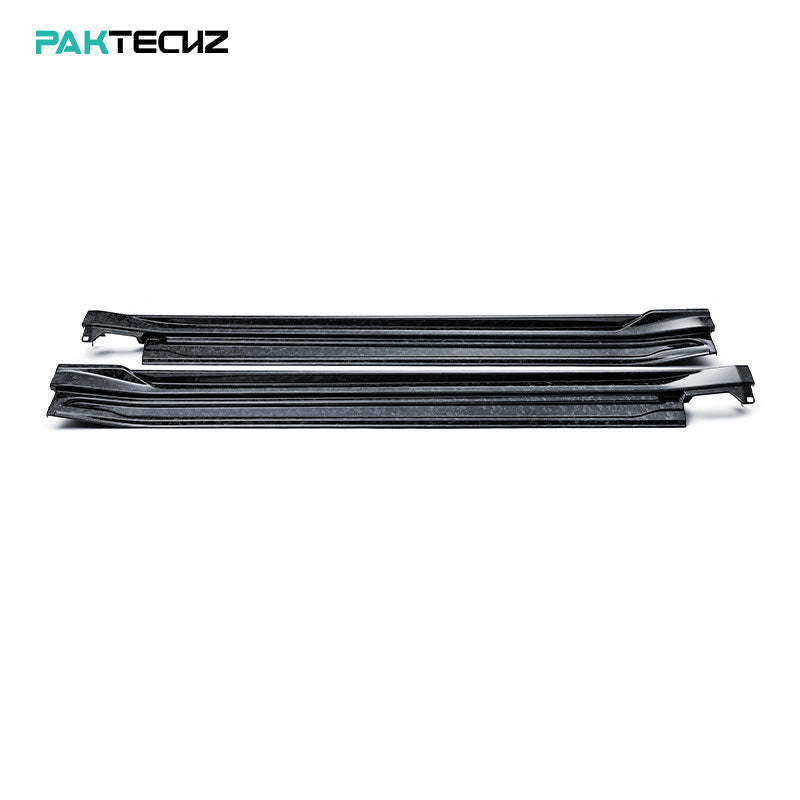 BMW XM G09 (2023–Present) - Dry Carbon Fiber Side Skirts