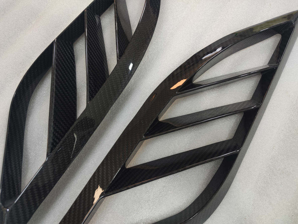 Ferrari Portofino – N‑Style Carbon Fiber Hood Air Vent