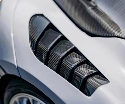 McLaren 720S / 750S / 765LT – V Style Carbon Fiber Front Fenders