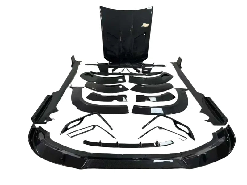 BMW XM – Full Carbon Fiber Body Kit